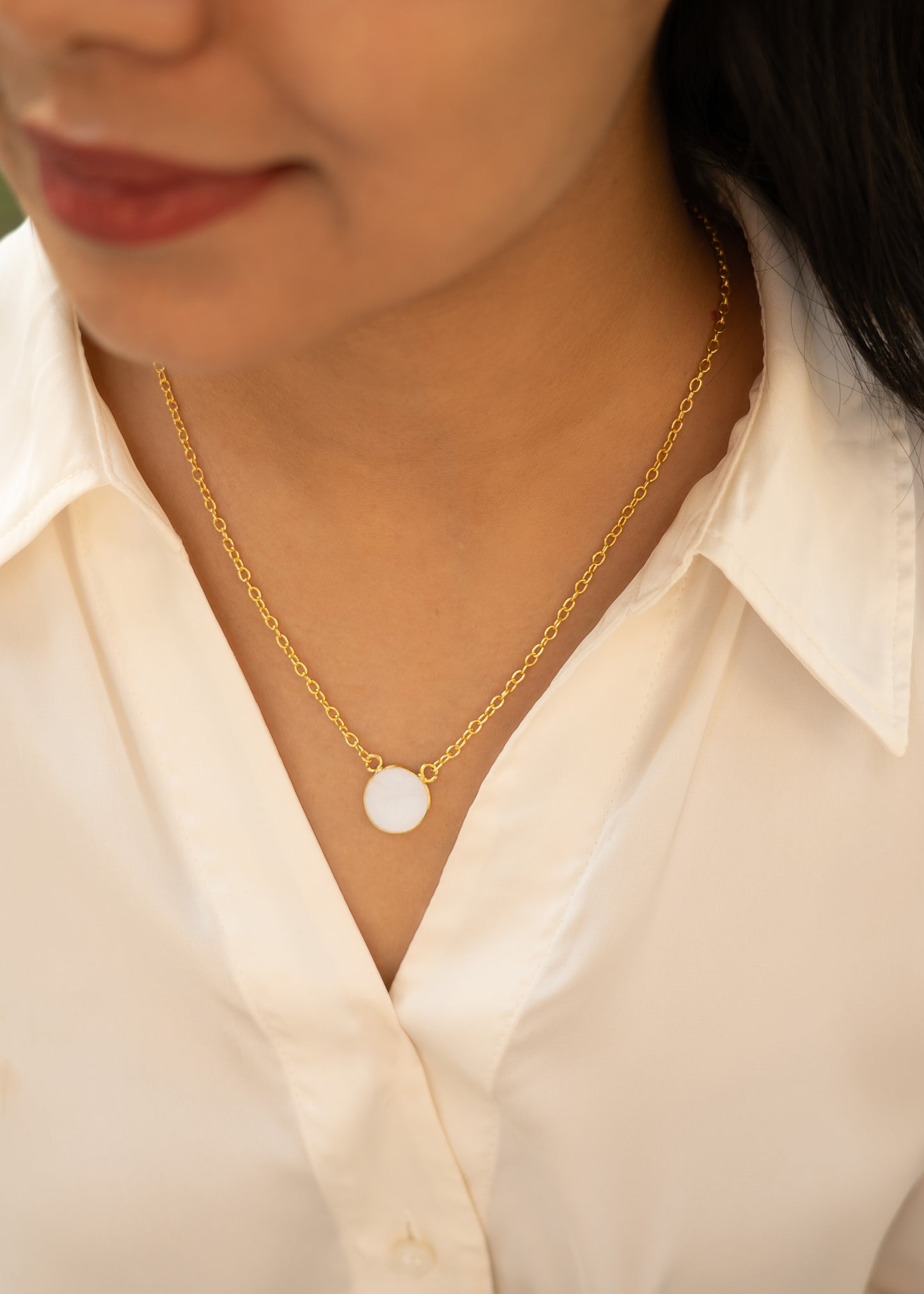 Minimalist Gold-Plated Layered Necklace Set with Mother of Pearl Accents